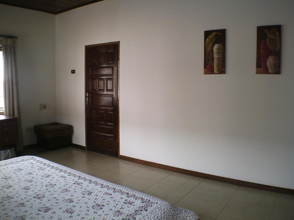 Lavender Lodge Hotel Accra Luaran gambar