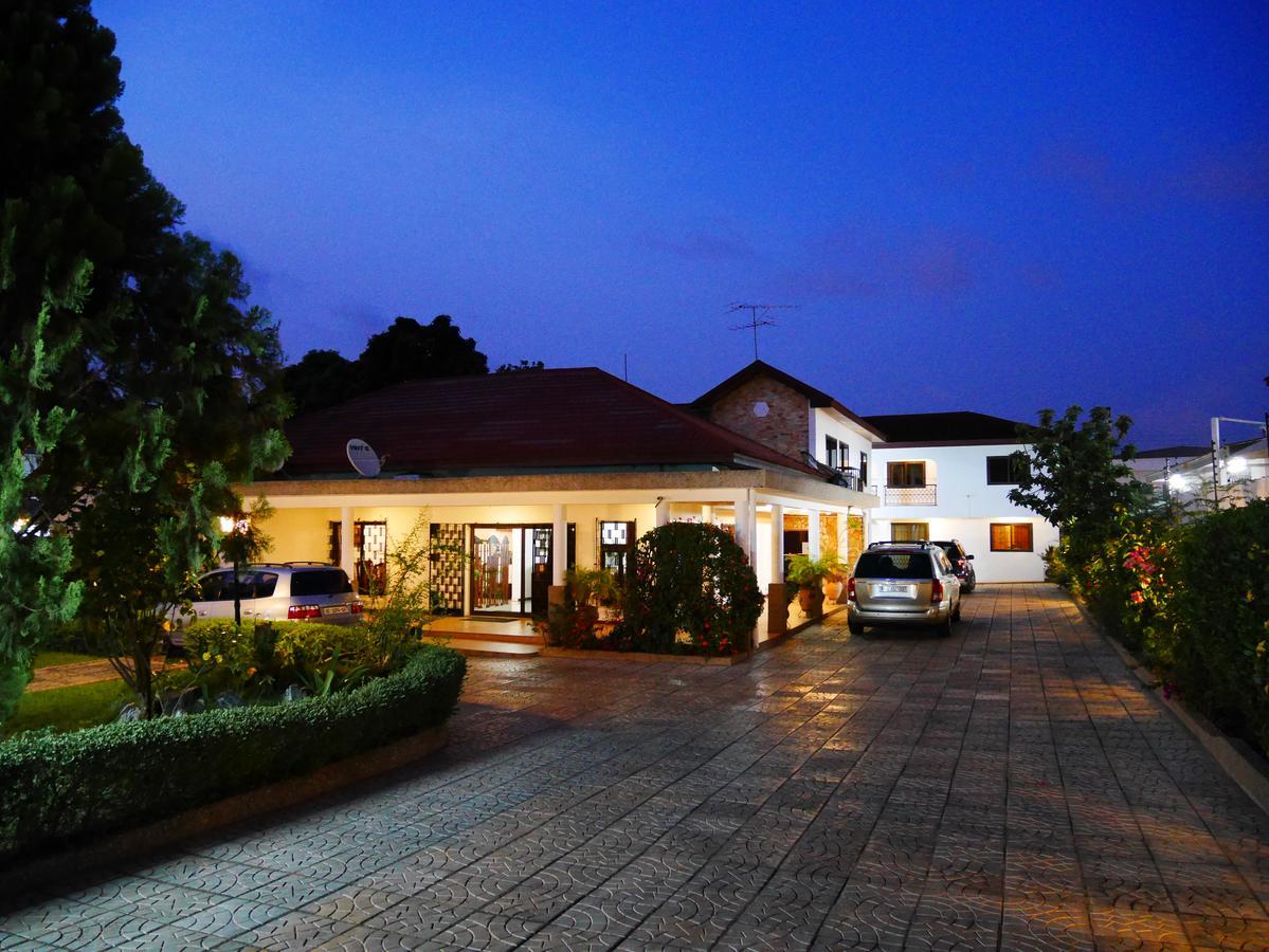Lavender Lodge Hotel Accra Luaran gambar