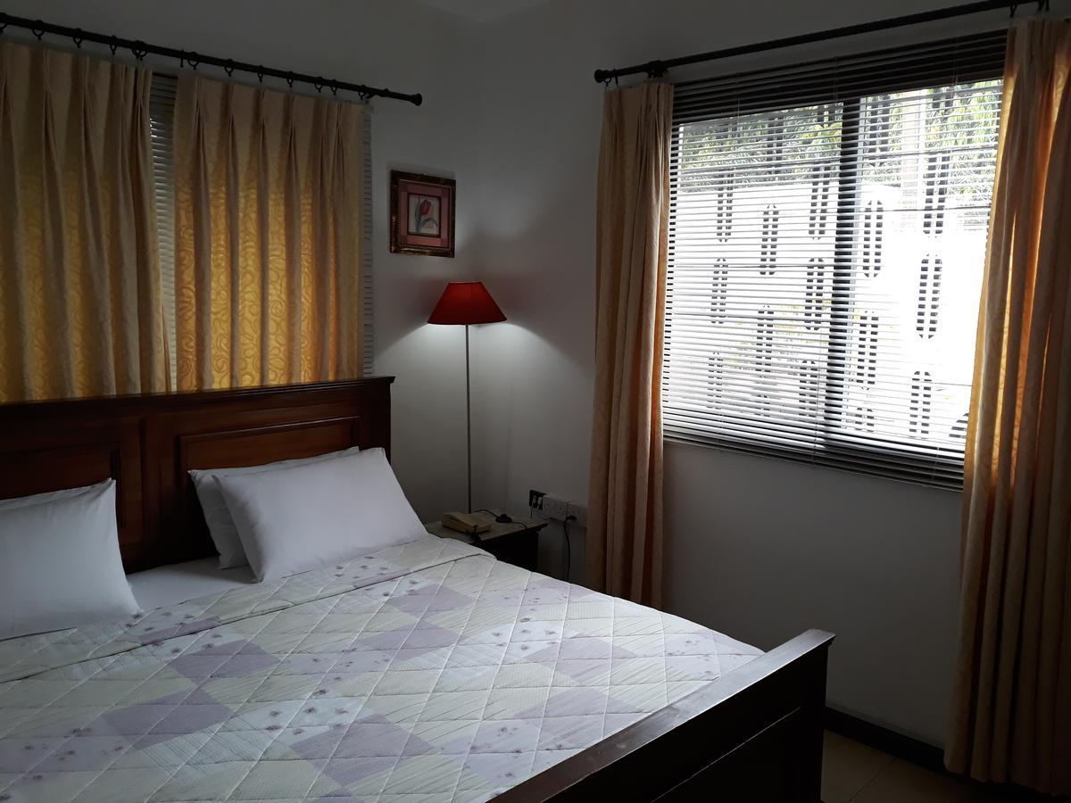 Lavender Lodge Hotel Accra Luaran gambar